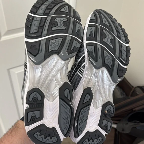 ASICS GEL KAYANO 14 - Picture 7 of 7